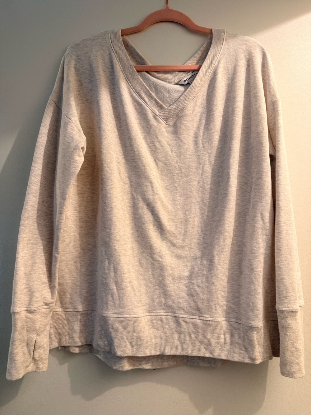 Athleta Soft Cream V-Neck Pullover Light Fleece Sweater